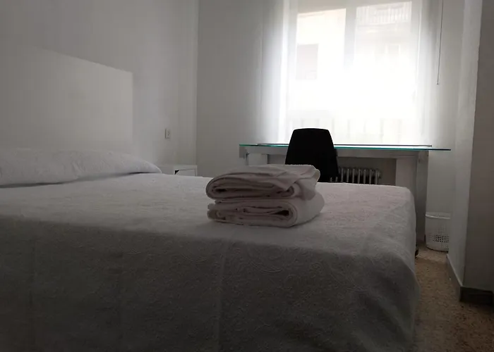 Apartmán Piso Amplio En El Centro De Salamanca, Tv, Wifi *