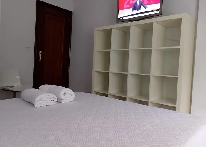 Piso Amplio En El Centro De Salamanca, Tv, Wifi * Salamanka